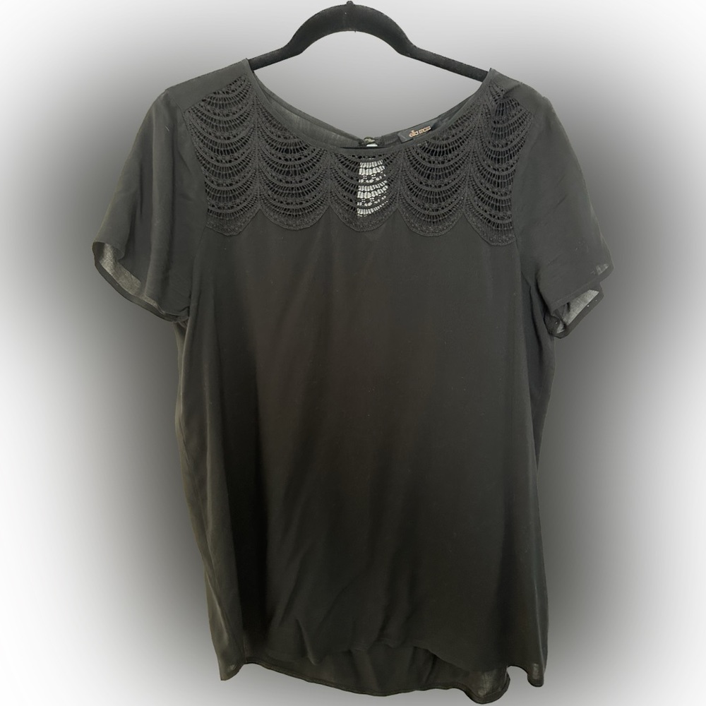 Ella Moss - black short sleeve blouse